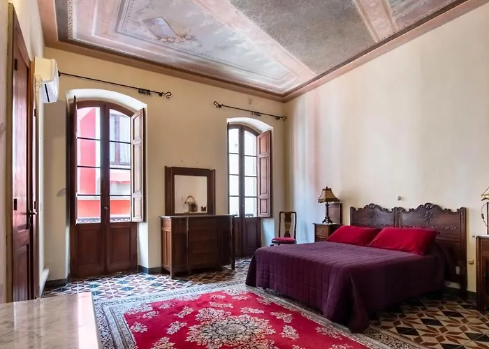 Casa Rodriguez - * Iglesias